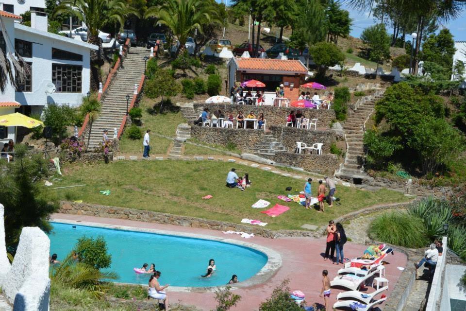 פיגואיירה דה פוז Apartamentos Turisticos Clube Vale Leao מראה חיצוני תמונה
