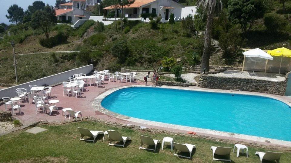 פיגואיירה דה פוז Apartamentos Turisticos Clube Vale Leao מראה חיצוני תמונה