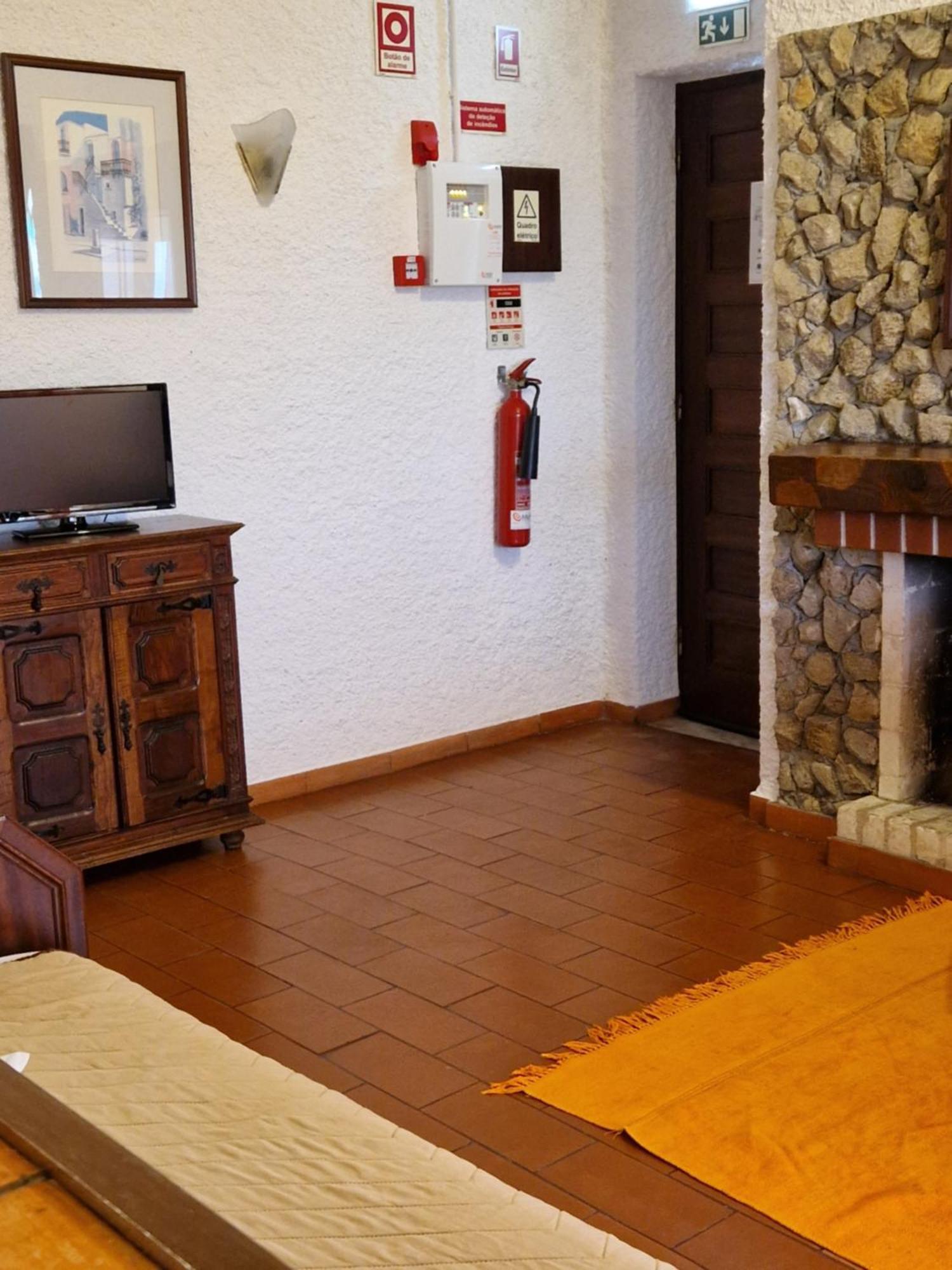 פיגואיירה דה פוז Apartamentos Turisticos Clube Vale Leao מראה חיצוני תמונה